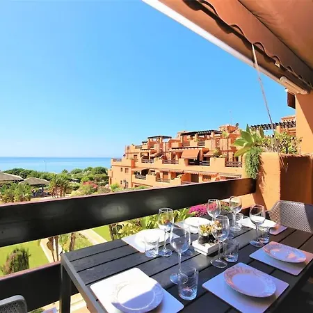 Apartment East Penthouse Alvida *
