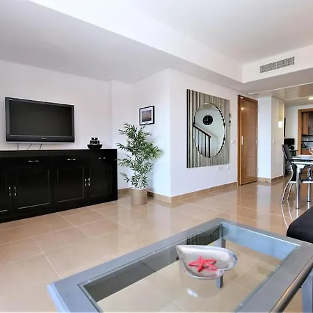 Apartment East Penthouse Alvida *